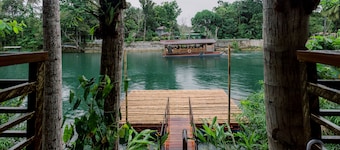 LOBOC RIVERSIDE INN and RESTAURANT