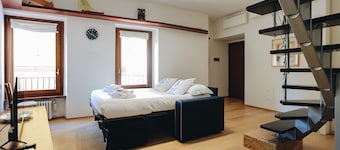 SG Luxury - My Harbour Stay