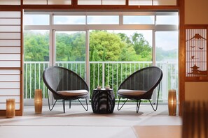 FyrbÀddsrum i japansk stil | 1 sovrum, duntÀcken, gratis wi-fi och sÀngklÀder