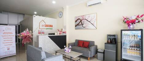 المنشأة من الخارج