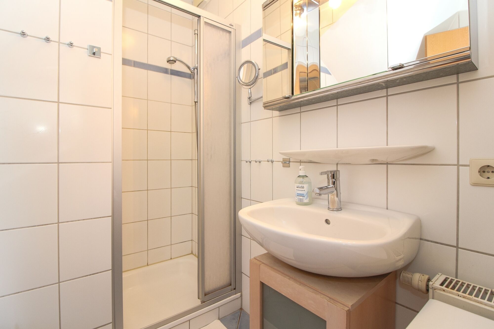 Een douche, een haardroger