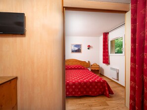 2 bedrooms, internet