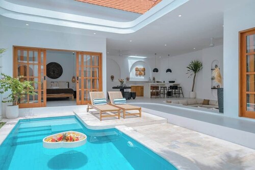 Villa 3BR Summary:<br>VI