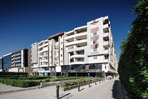 Apartamento básico (Terminal 1) | Exterior