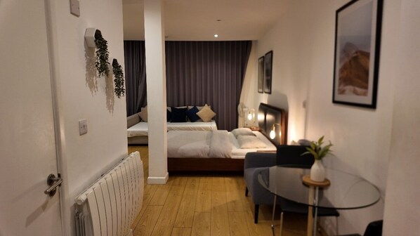 المنشأة من الداخل