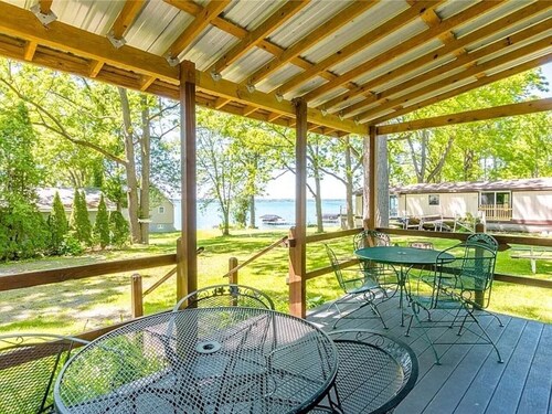 Dual House  | Cayuga Lake | Fire Pit | Hot Tub
