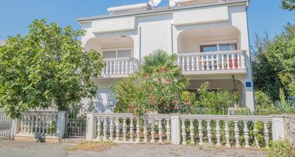 Apartment Miskic 1