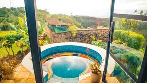 Unclassified image, 3 of 17, button - ol eburru cottage naivasha (Naivasha)