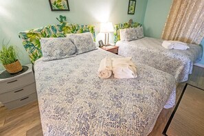 1 bedroom, iron/ironing board, free WiFi, bed sheets