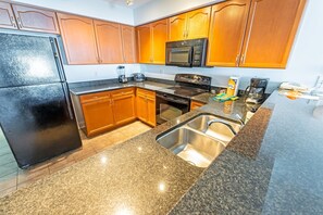 Fridge, microwave, coffee/tea maker, toaster