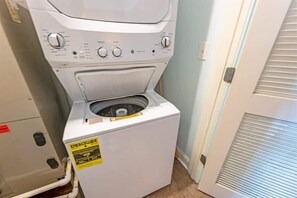 Interior - Bahama Sands, Direct Oceanfront Views, Nice, Pools (North Myrtle Beach)