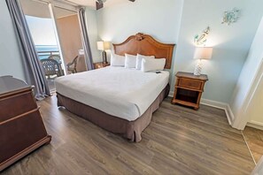 3 bedrooms, iron/ironing board, free WiFi, bed sheets - Bahama Sands, Direct Oceanfront Views, Nice, Pools (North Myrtle Beach)