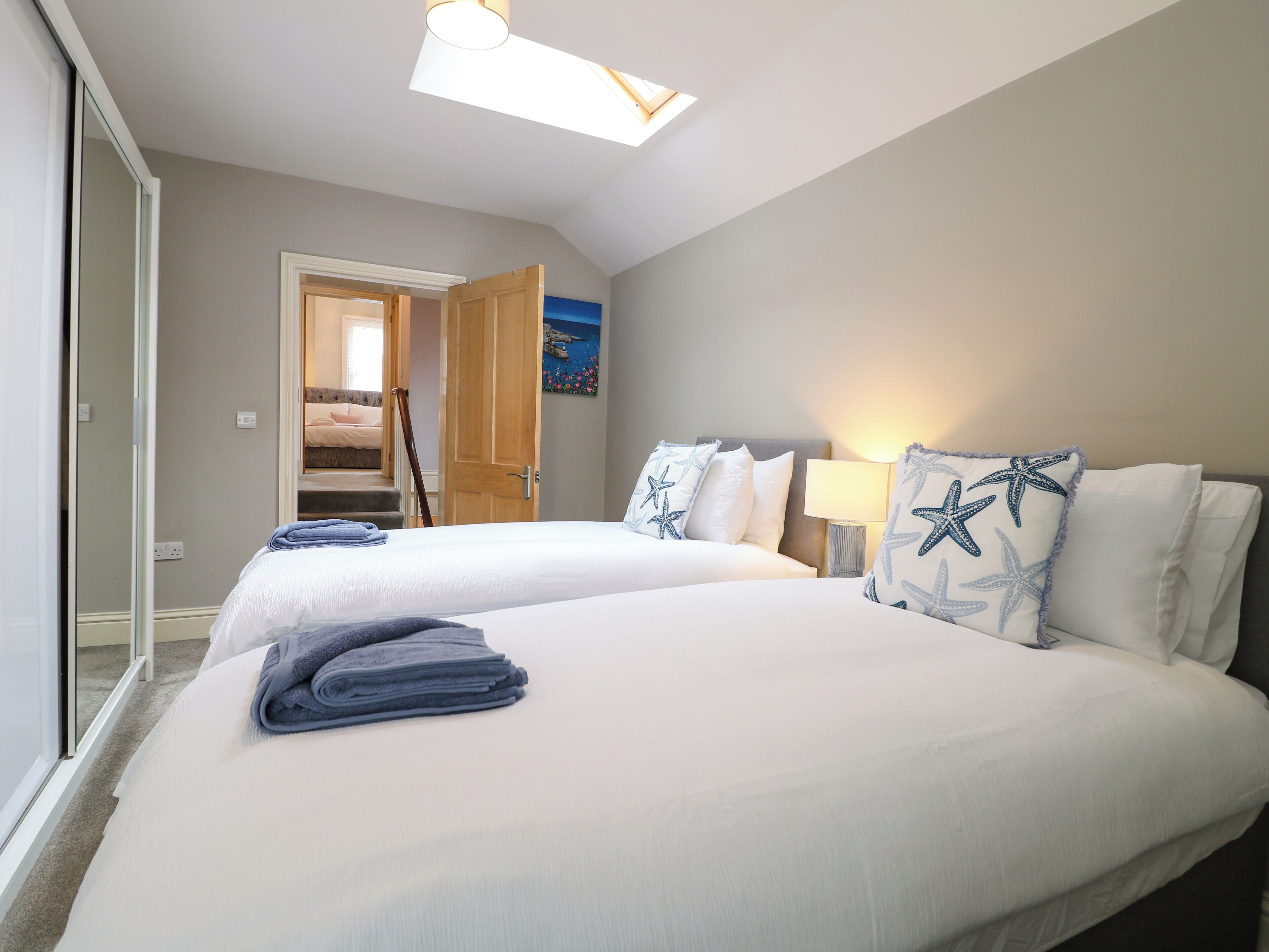 3 sovrum, individuell inredning, unika möbler och gratis wi-fi