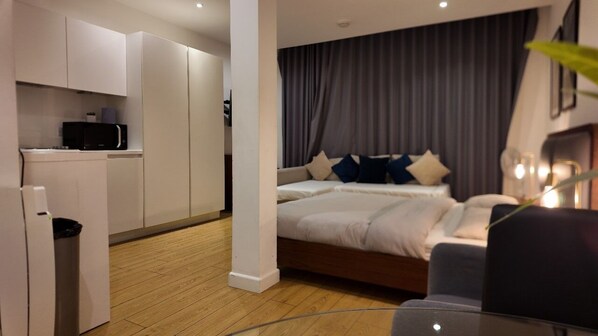 1 bedroom, iron/ironing board, WiFi, bed sheets