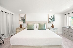 4 chambres, fer et planche à repasser, Wi-Fi gratuit, draps fournis