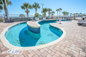 Piscine couverte, piscine chauffée