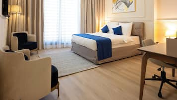 Superior Double Room | Egyptian cotton sheets, premium bedding, in-room safe, desk
