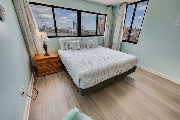 2 chambres, fer et planche à repasser, Wi-Fi gratuit, draps fournis