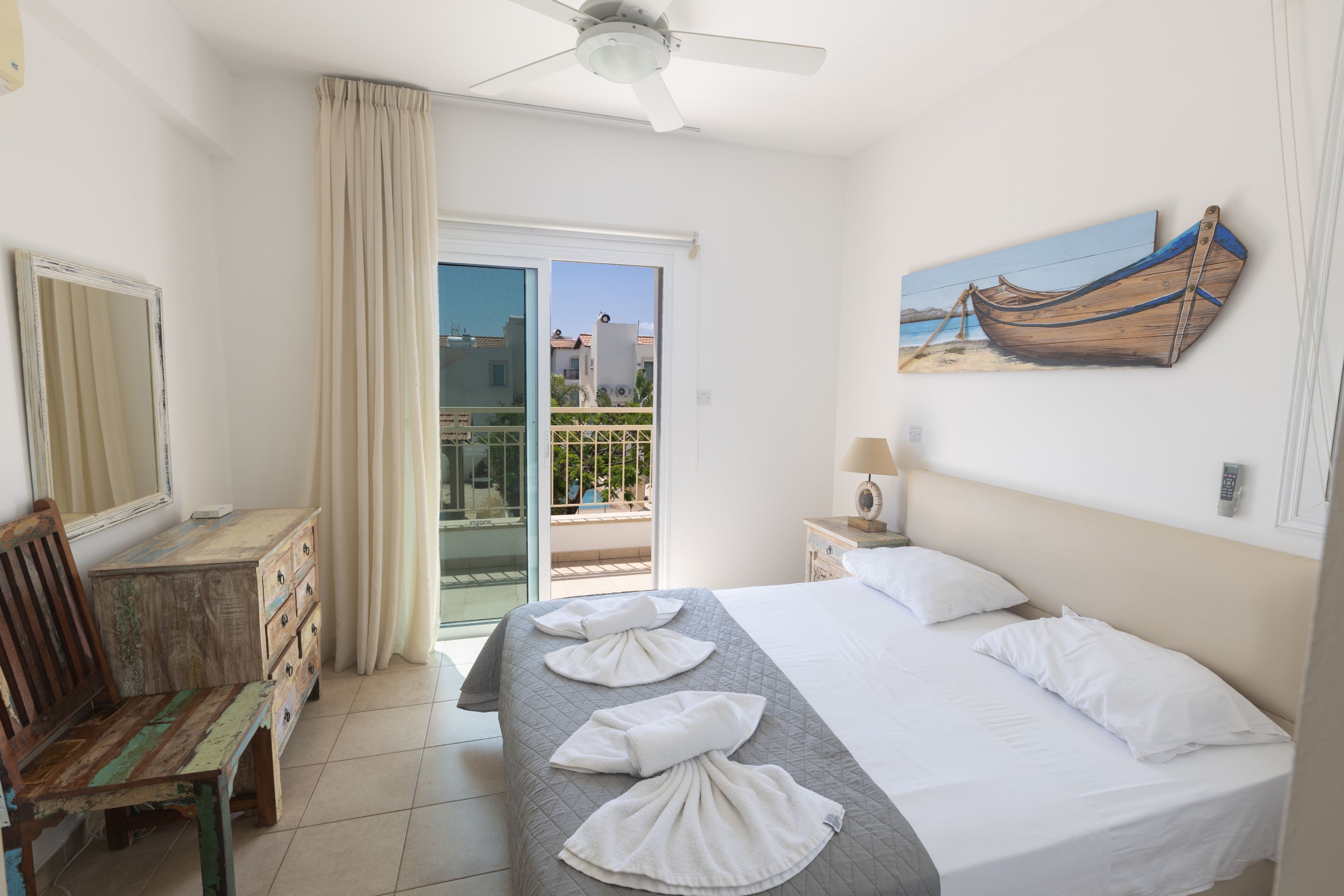 3 bedrooms, iron/ironing board, travel crib, WiFi