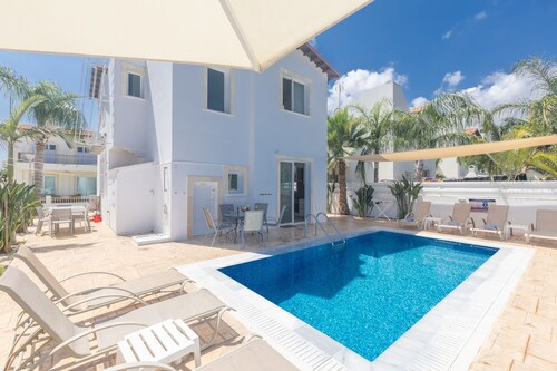 Protaras Katerina Villa KV58 -  a villa that sleeps 7 guests  in 3 bedrooms