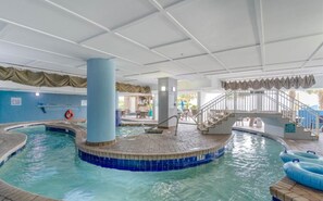 Indendørs pool, opvarmet pool