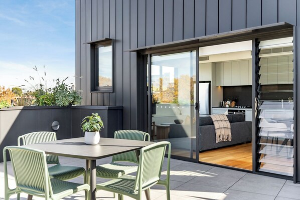 Apartment, 2 Bedrooms | Balcony - The Tramway Apartments by Urban Rest (Surry Hills)