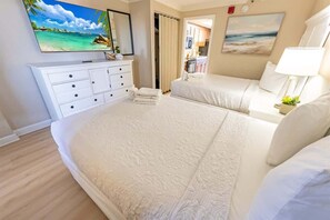 1 slaapkamer, een strijkplank/strijkijzer, gratis wifi, beddengoed