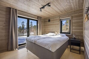 4 Schlafzimmer, Bügeleisen/Bügelbrett, WLAN, Bettwäsche