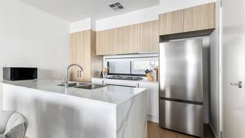 Apartemen, 2 kamar tidur, balkon | Dapur pribadi | Ketel listrik dan pemanggang roti