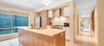 Ocean Grove Retreat Stay