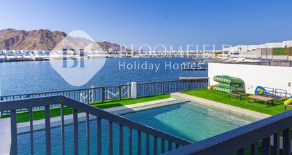 Bloomfields 4+Maid Royal Al Dana Villas