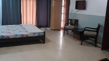 Double Room, City View | Free WiFi