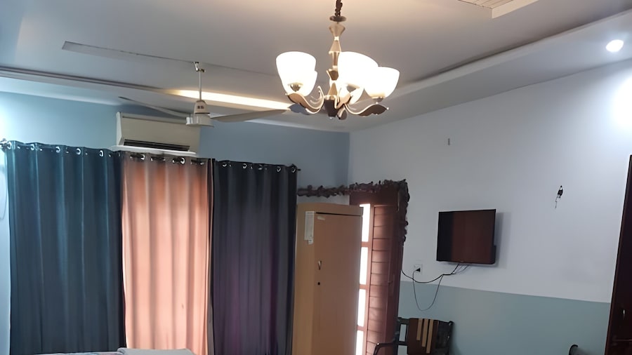 khyber lodge 2 guest house