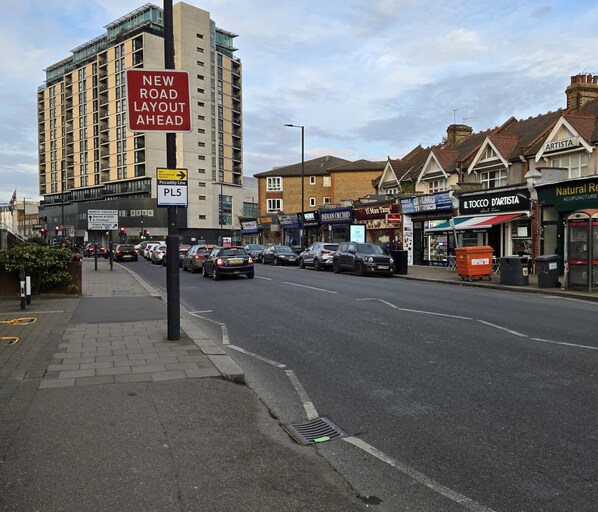 Leilighet – deluxe, byutsikt | Gateutsikt