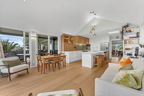 Fireplace, books, offices