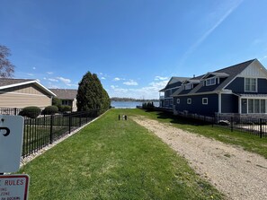 Property grounds - This house is a 4 bedroom(s), 2.5 bathrooms, located in Coloma, MI. (Coloma)