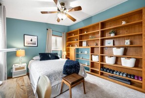 4 habitaciones, tabla de planchar con plancha y wifi gratis 