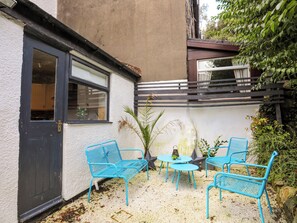 Terrace/patio - Riverwash Cottage (Penmaenmawr)