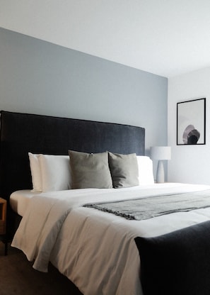 2 chambres, fer et planche à repasser, Wi-Fi, draps fournis