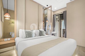 Apartment, 2 Bedrooms, Balcony, City View