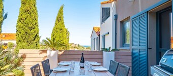 Luxurious villa - Relaxation, Quiet, Sea view & Parking