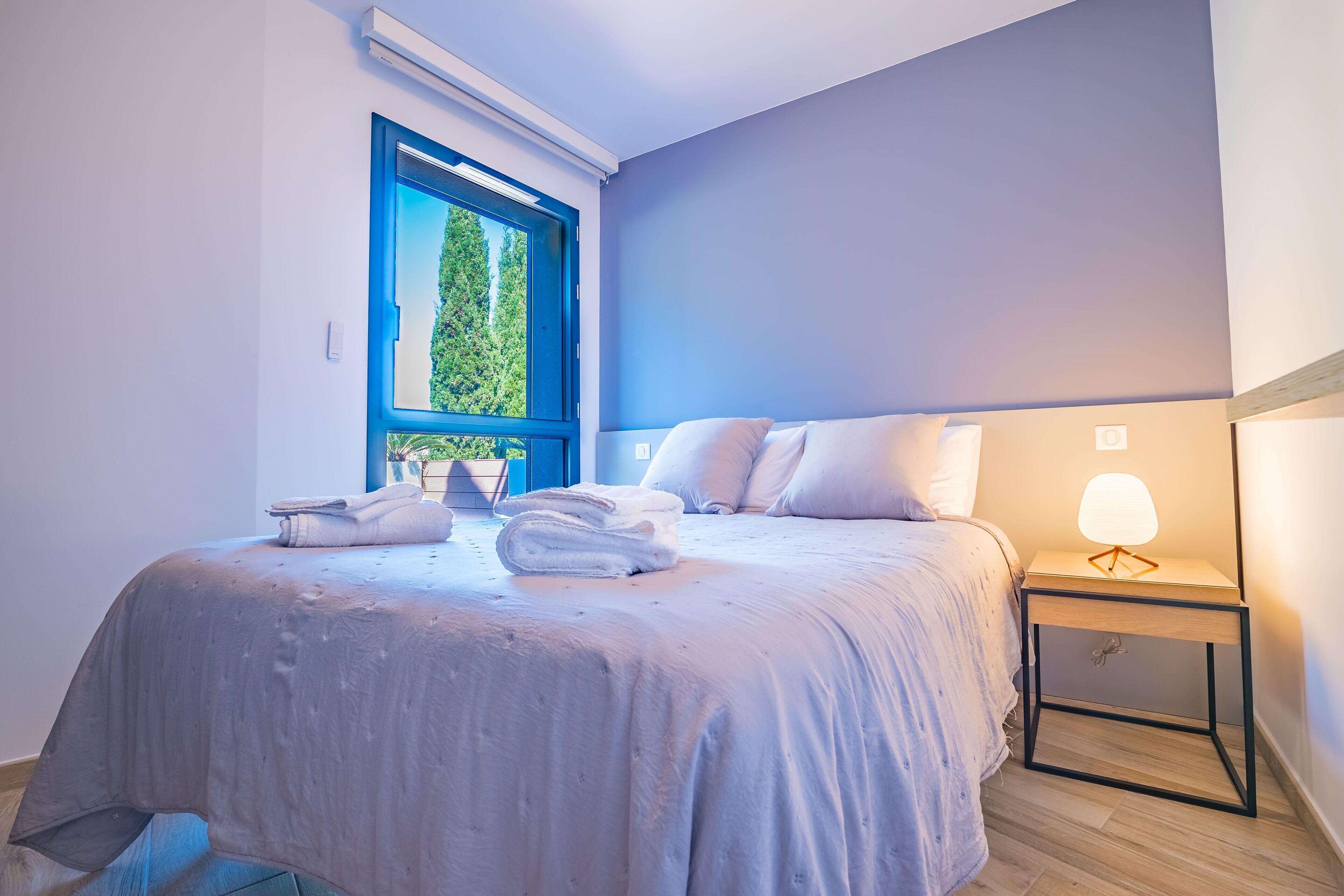 3 bedrooms, iron/ironing board, travel crib, free WiFi