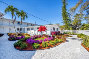 Exterior - Miami Retreat | 1-BD Parking, Gym & BBQ Area (Miami)