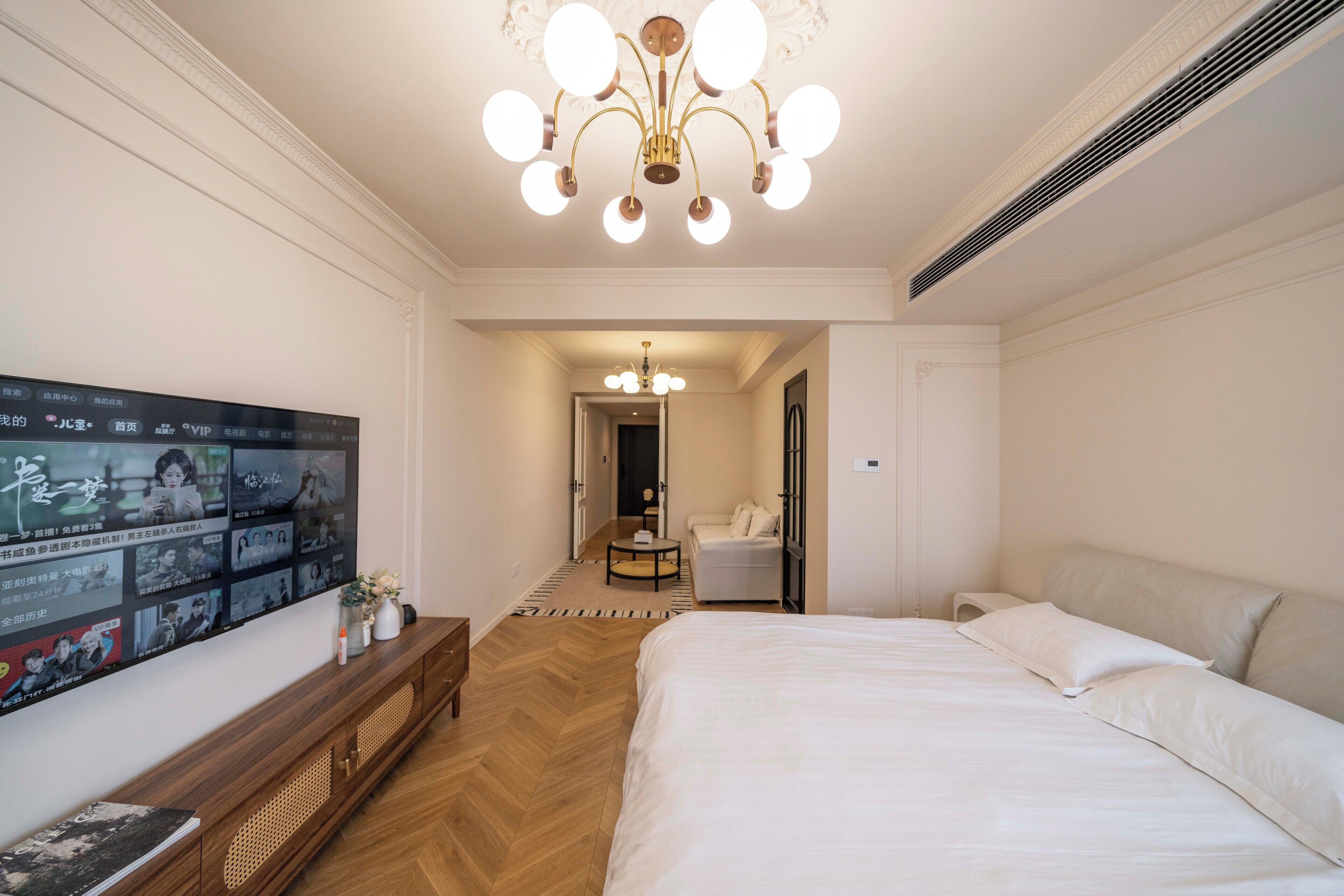 3 chambres, lits bébé (gratuits), Wi-Fi gratuit, draps fournis