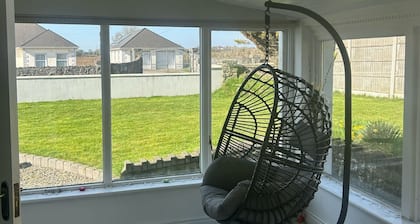Cosy summer rental between Terryglass & Ballinderry