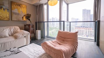 Apartment, City View | Living area