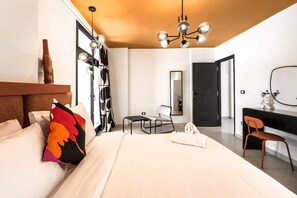Basic Apartment | 2 bedrooms, iron/ironing board, bed sheets