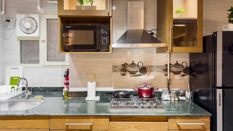 Xuru Stays I The Hospitable 2bdr Apt. 5 min From CAI Airport