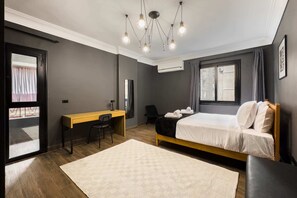 Basic Apartment | 2 bedrooms, iron/ironing board, bed sheets - The Gorgeous Graphite 2bdr 5min to CAI Airport (Cairo)