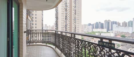 Superior Apartment, City View | 4 bedrooms, free WiFi